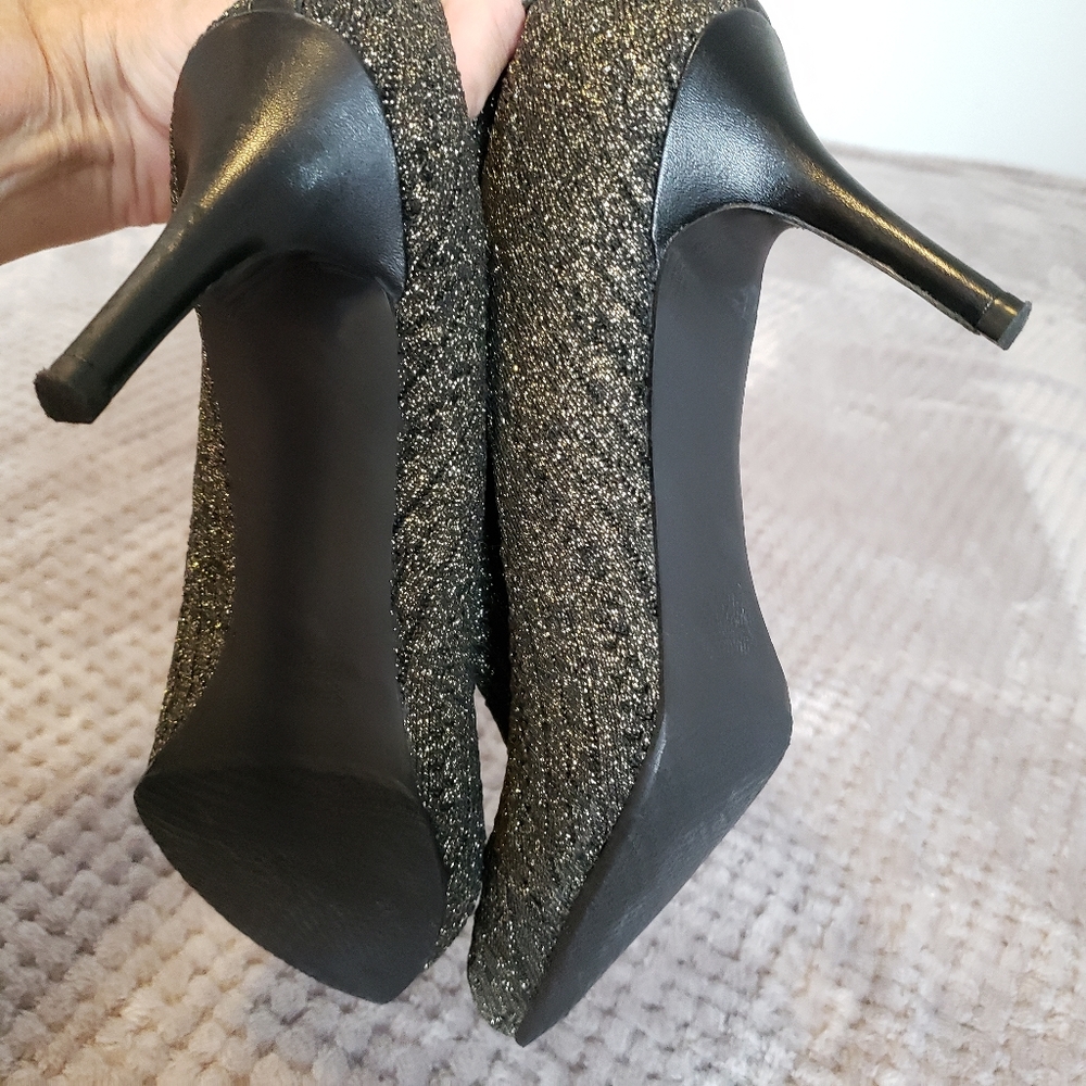 Stuart Weitzman Pointed toe Booties - Picture 8 of 8